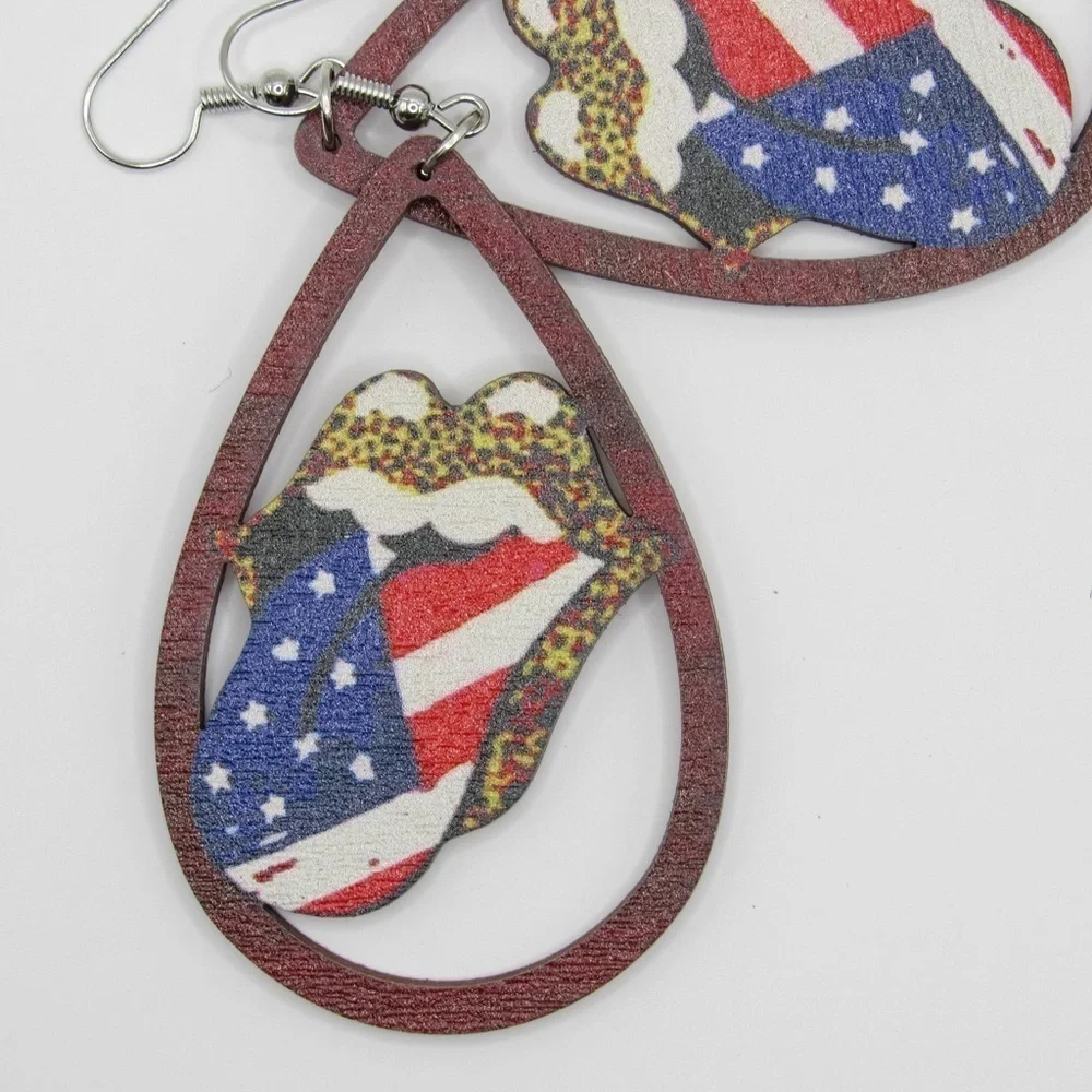 Summer Patriotic Leopard Print USA Wooden Dangle Earrings - Picture 2 of 5